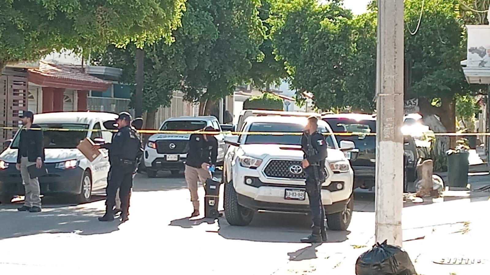 $!Asesinan a un hombre en la Colonia Villa Satélite, en Culiacán