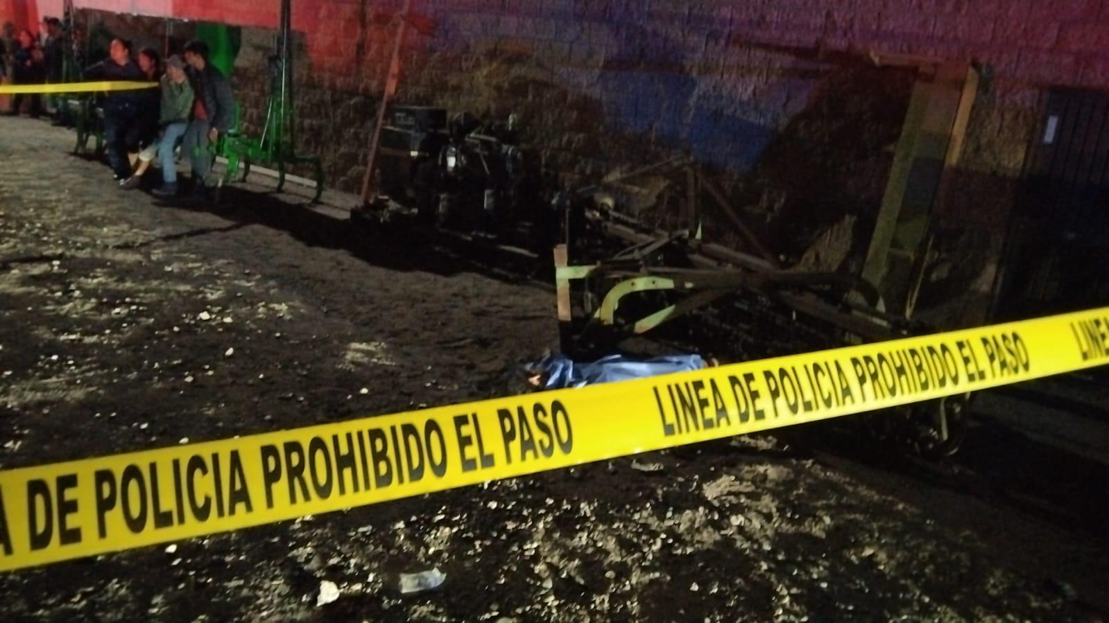 $!Motociclista resulta herido y acompañante muere tras derrapar en la sindicatura de Culiacancito