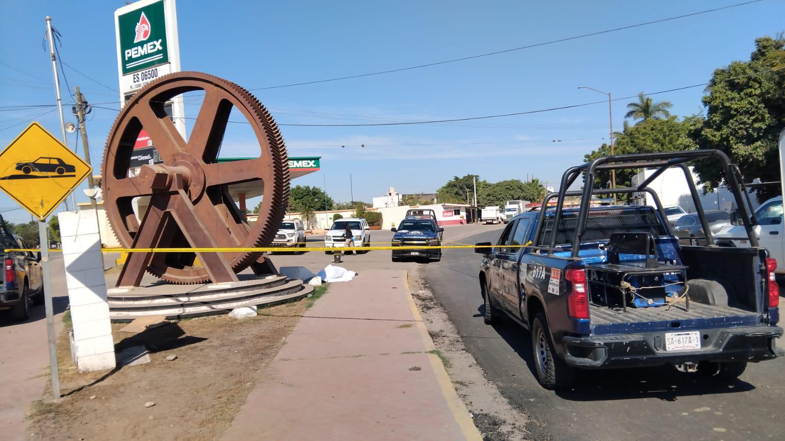 $!Hallan cadáver debajo de un monumento en Eldorado