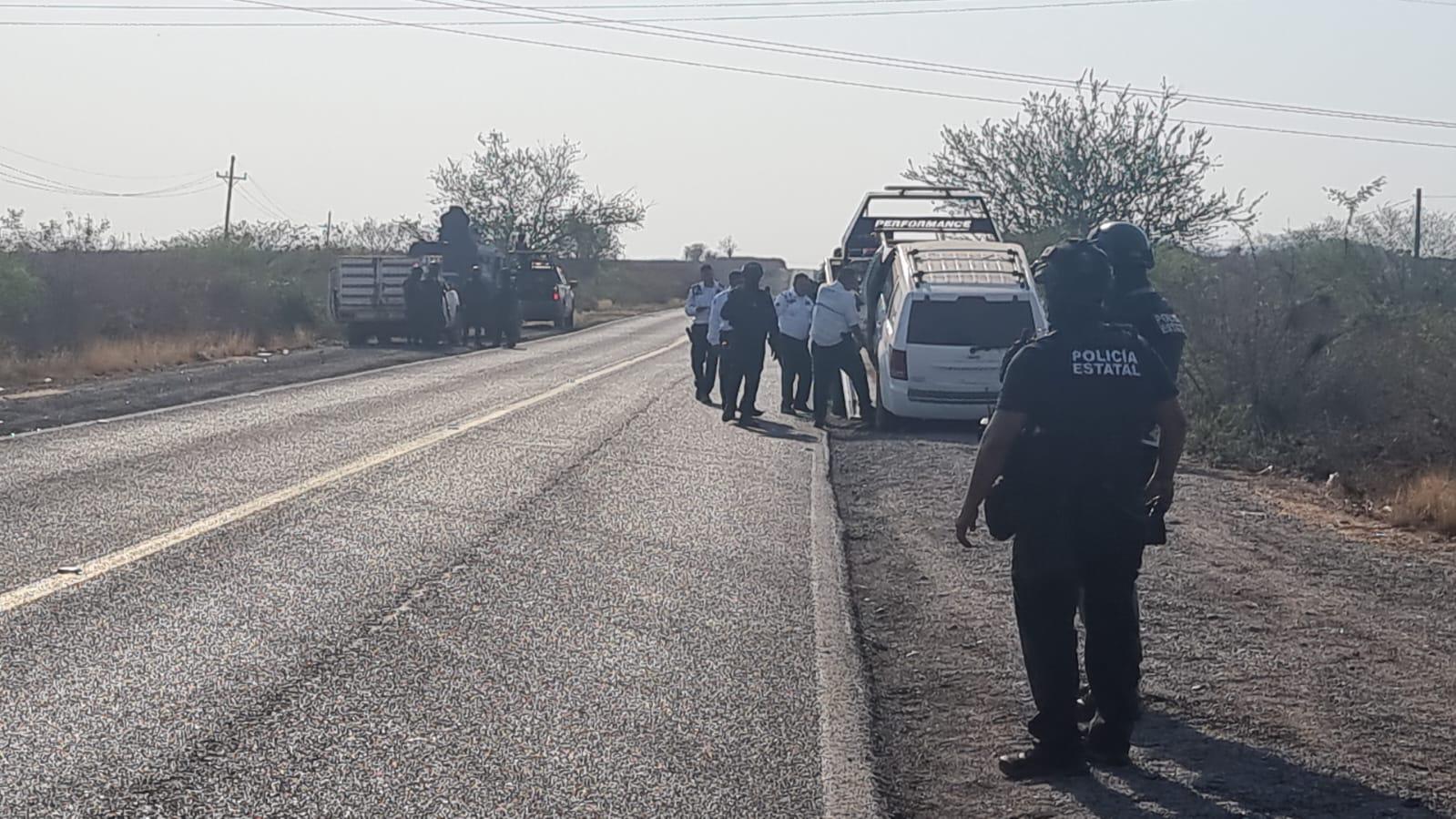 $!Aseguran cinco vehículos tras ataque a militares en Lo de Clemente