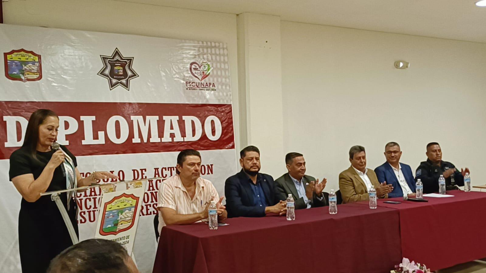 $!Clausuran diplomado en protocolo de actuación policial en Escuinapa