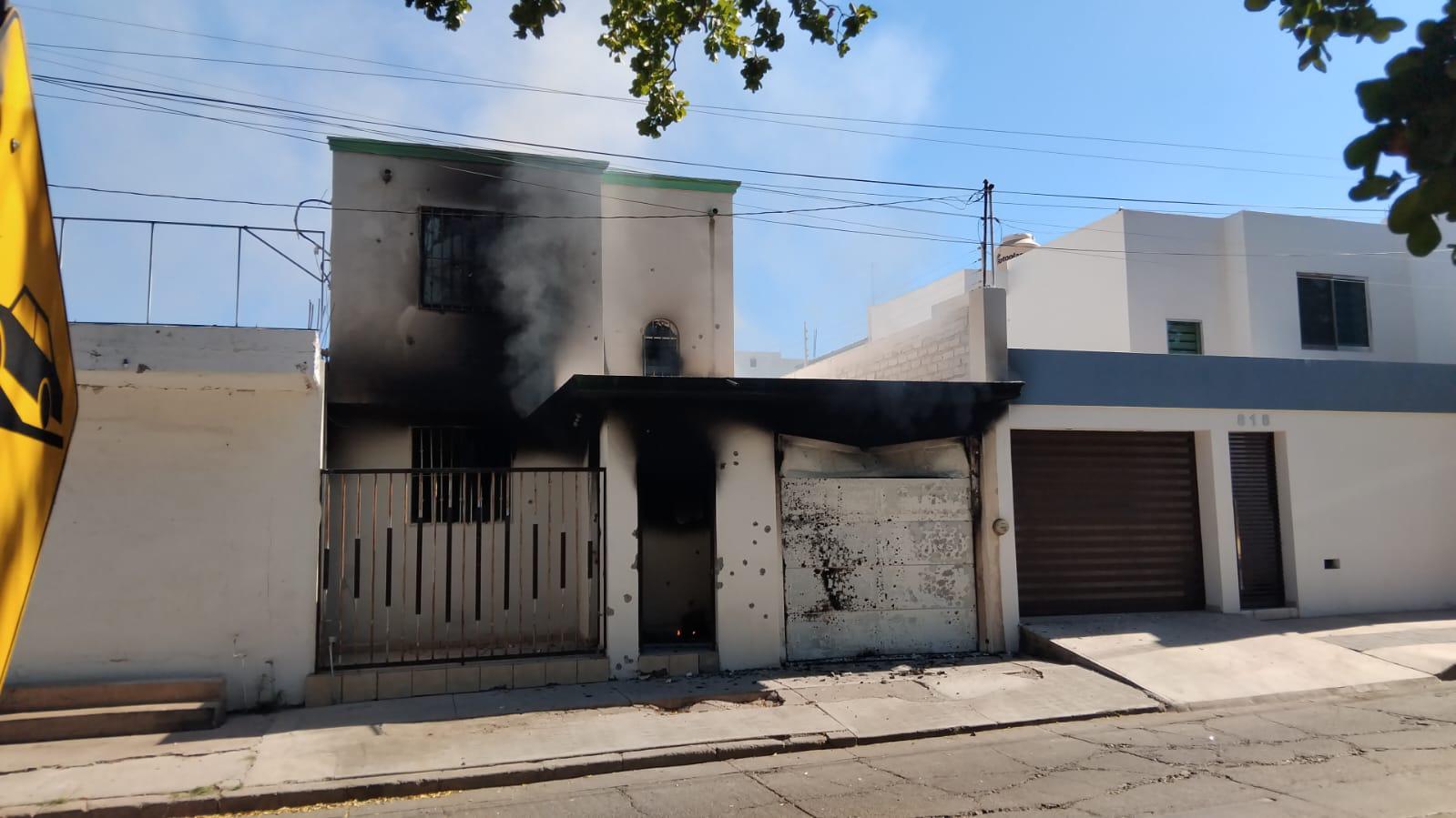 $!Incendian y balean casa en Villa Satélite, en Culiacán