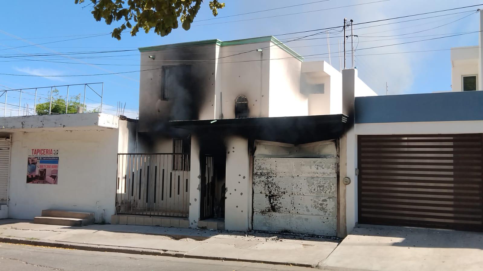 $!Incendian y balean casa en Villa Satélite, en Culiacán