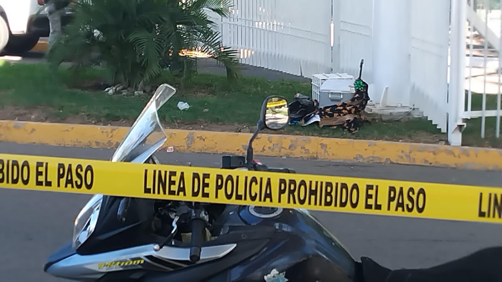 $!Dejan hielera con mensaje en el Parque 87 en Culiacán