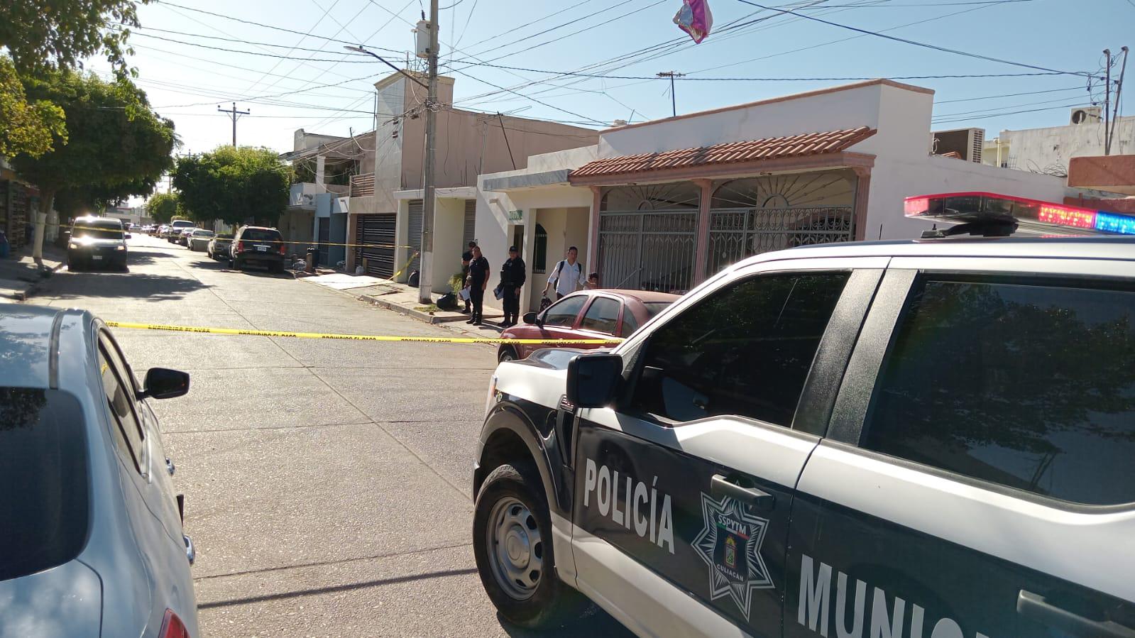 $!Asesinan a un hombre en la Colonia Villa Satélite, en Culiacán