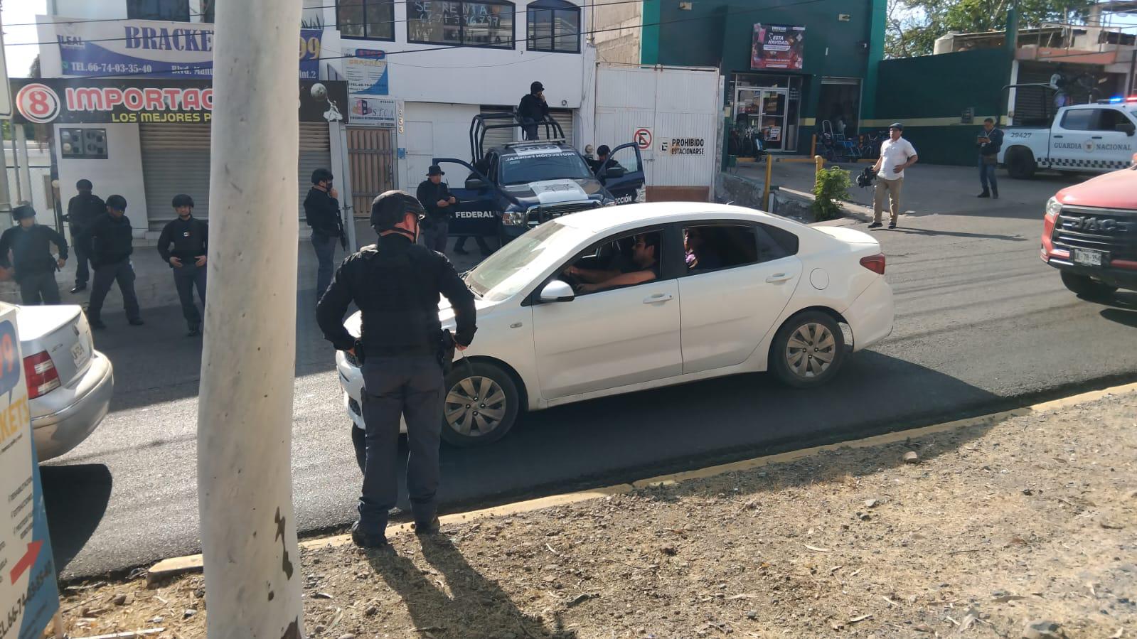 $!Fuerzas federales montan filtro de seguridad en Culiacán