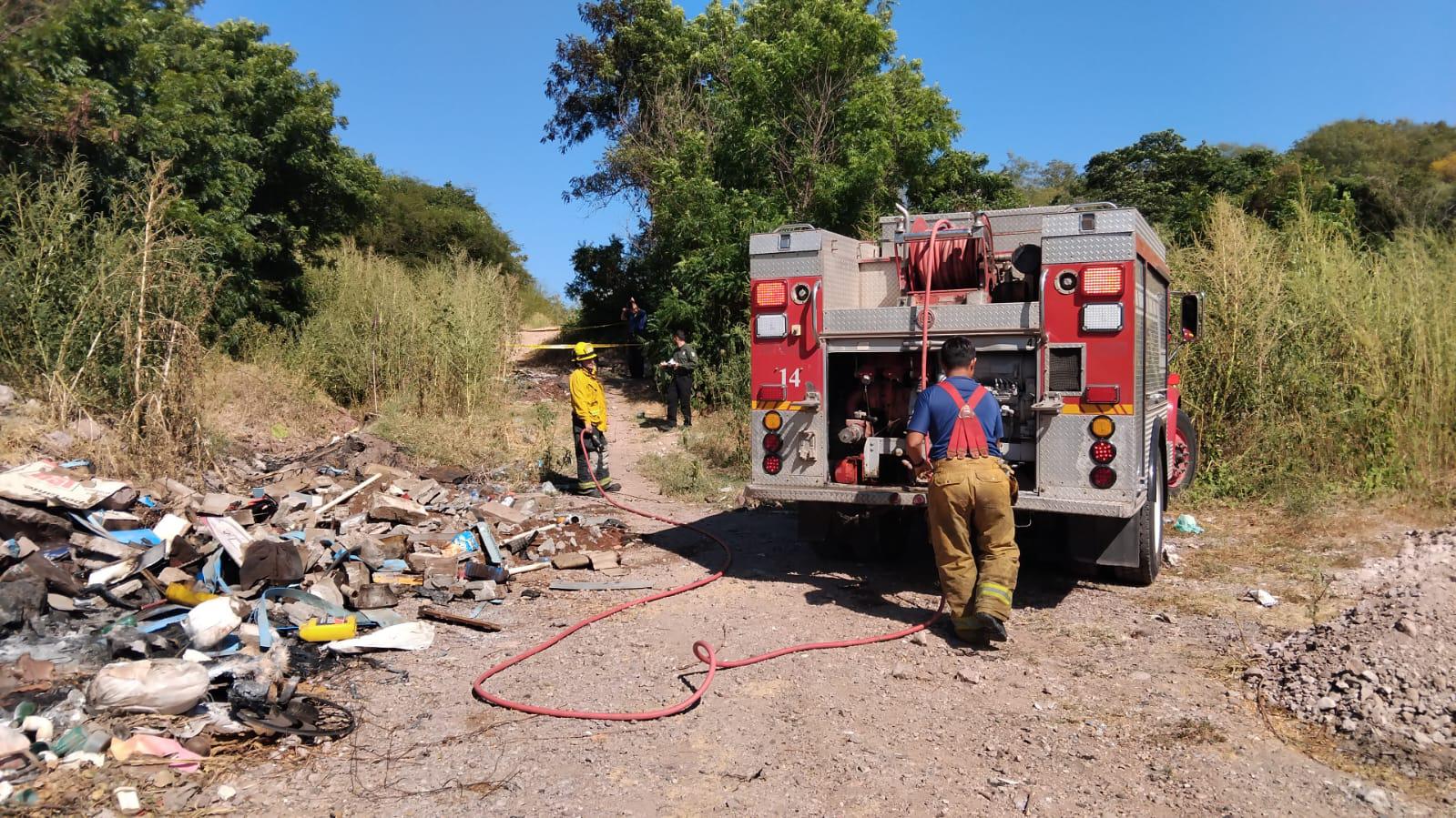 $!Hallan cuerpo carbonizado en sector Santa Fe, al norte de Culiacán