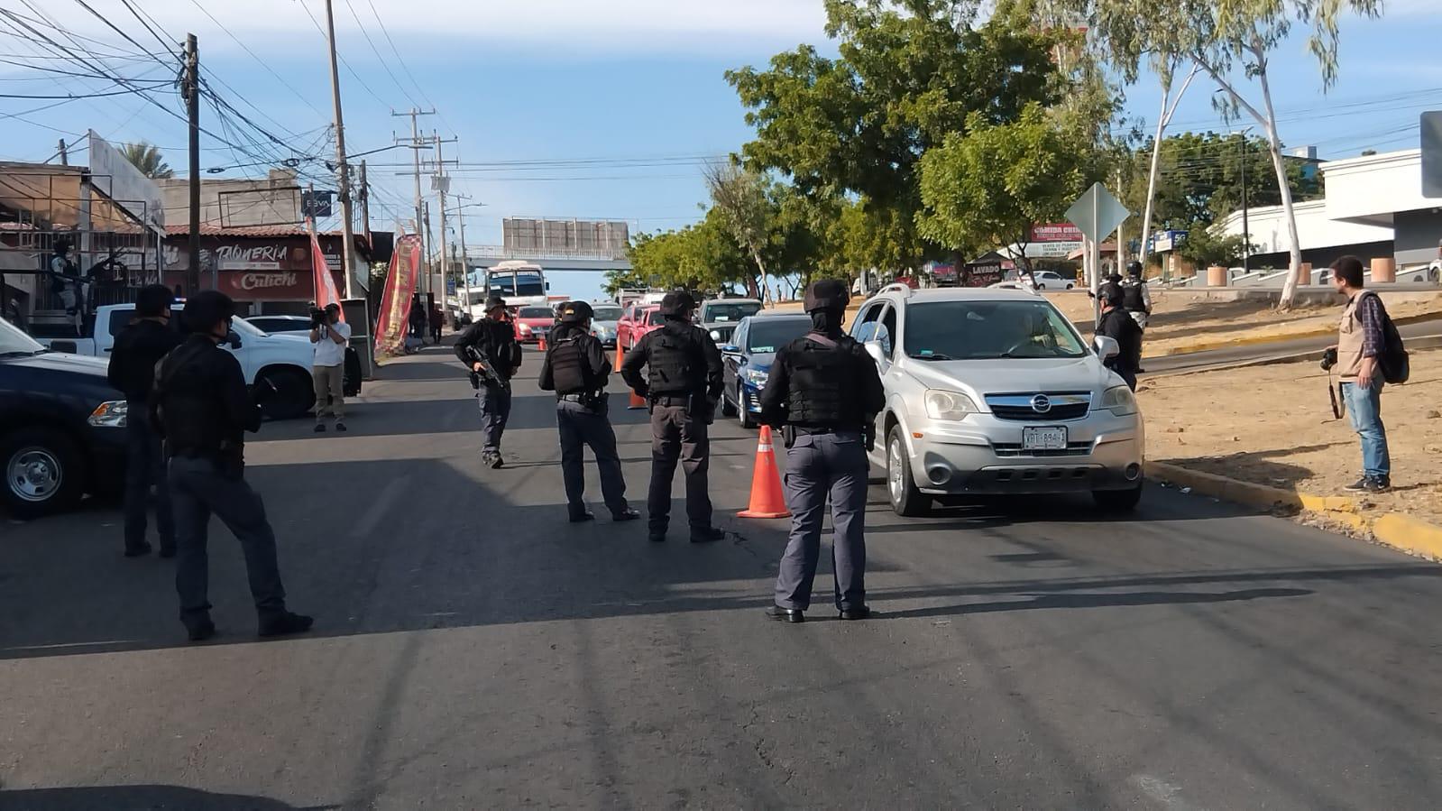 $!Fuerzas federales montan filtro de seguridad en Culiacán