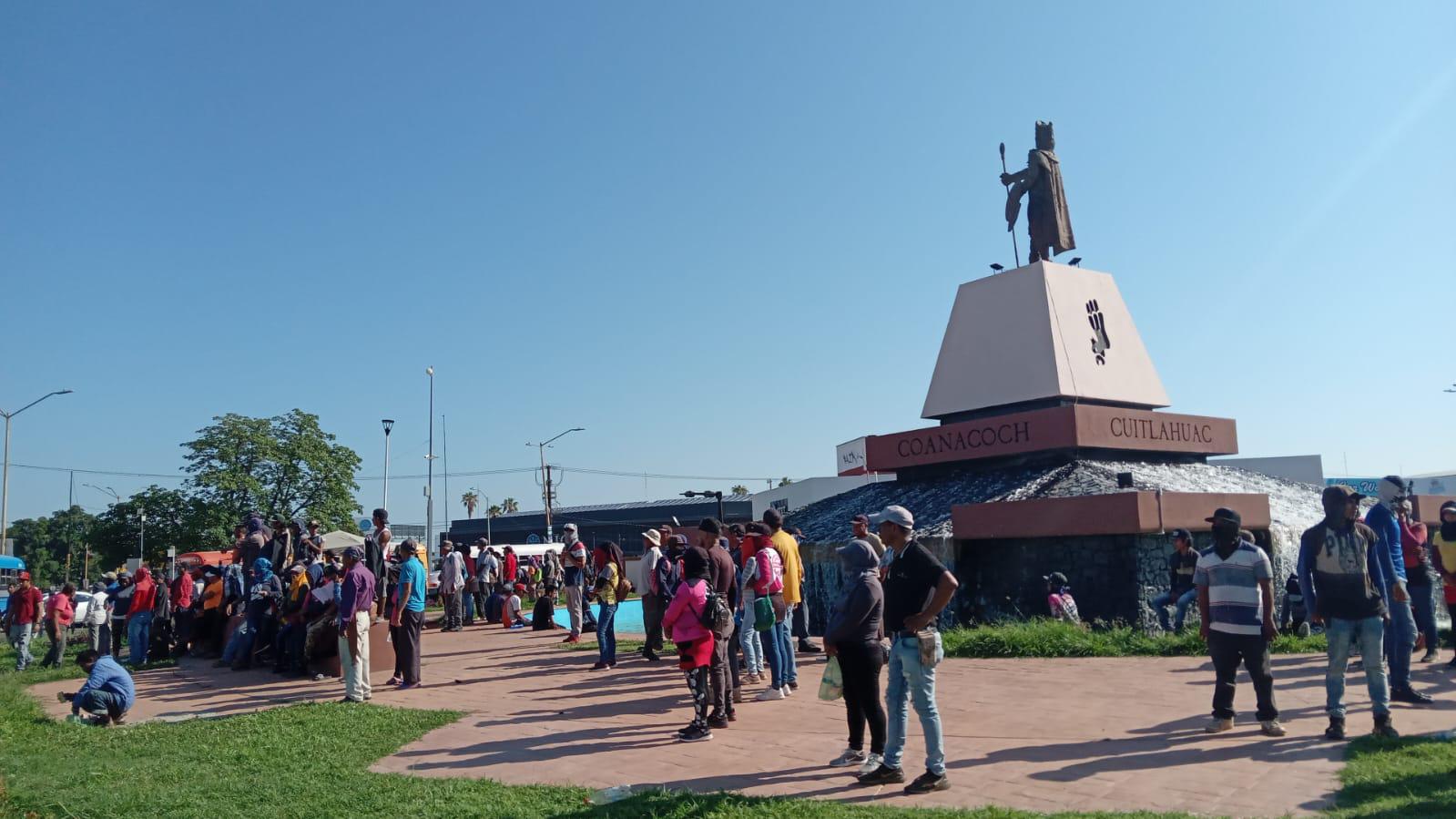 $!Protestan por desapariciones forzadas y colapsan avenidas en Culiacán