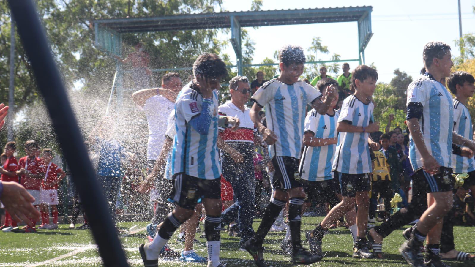 $!Premian a los mejores de la Copa Patasalada de Futbol 7