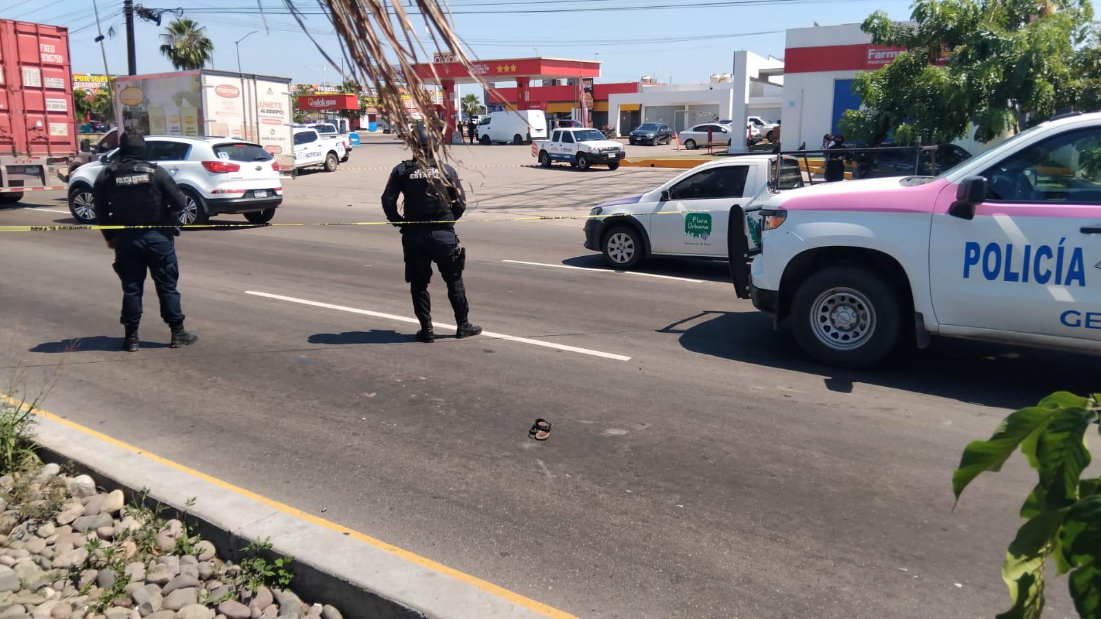 $!Balean a motociclista por la Jesús Kumate, en Culiacán