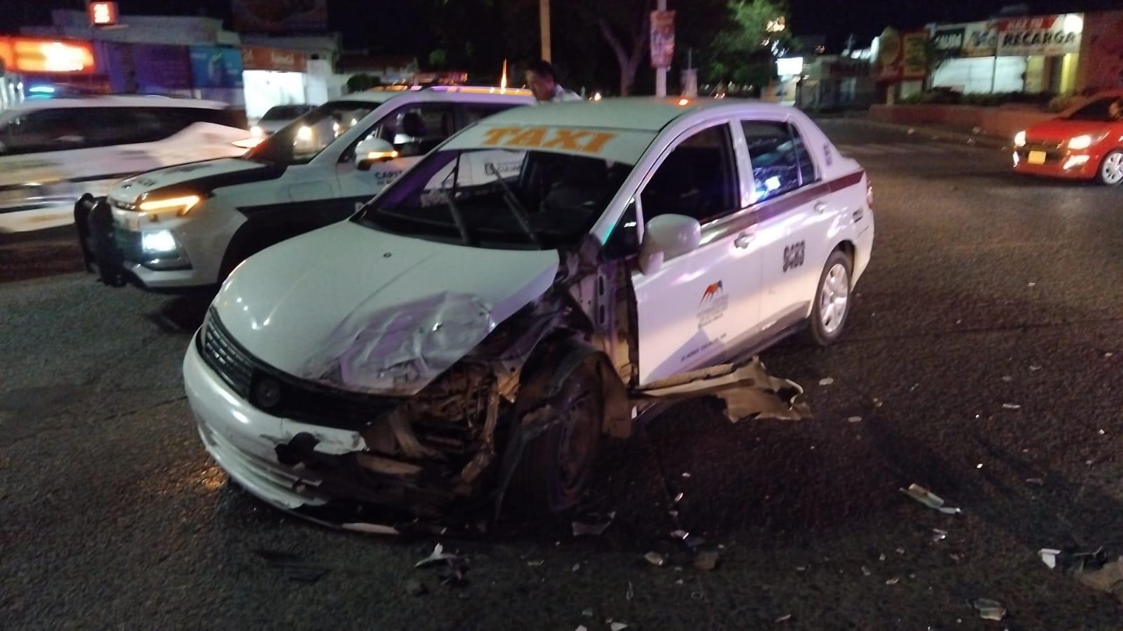 $!Un choque, agresión a balazos a policías y una Range Rover blindada rompen la calma en Las Quintas