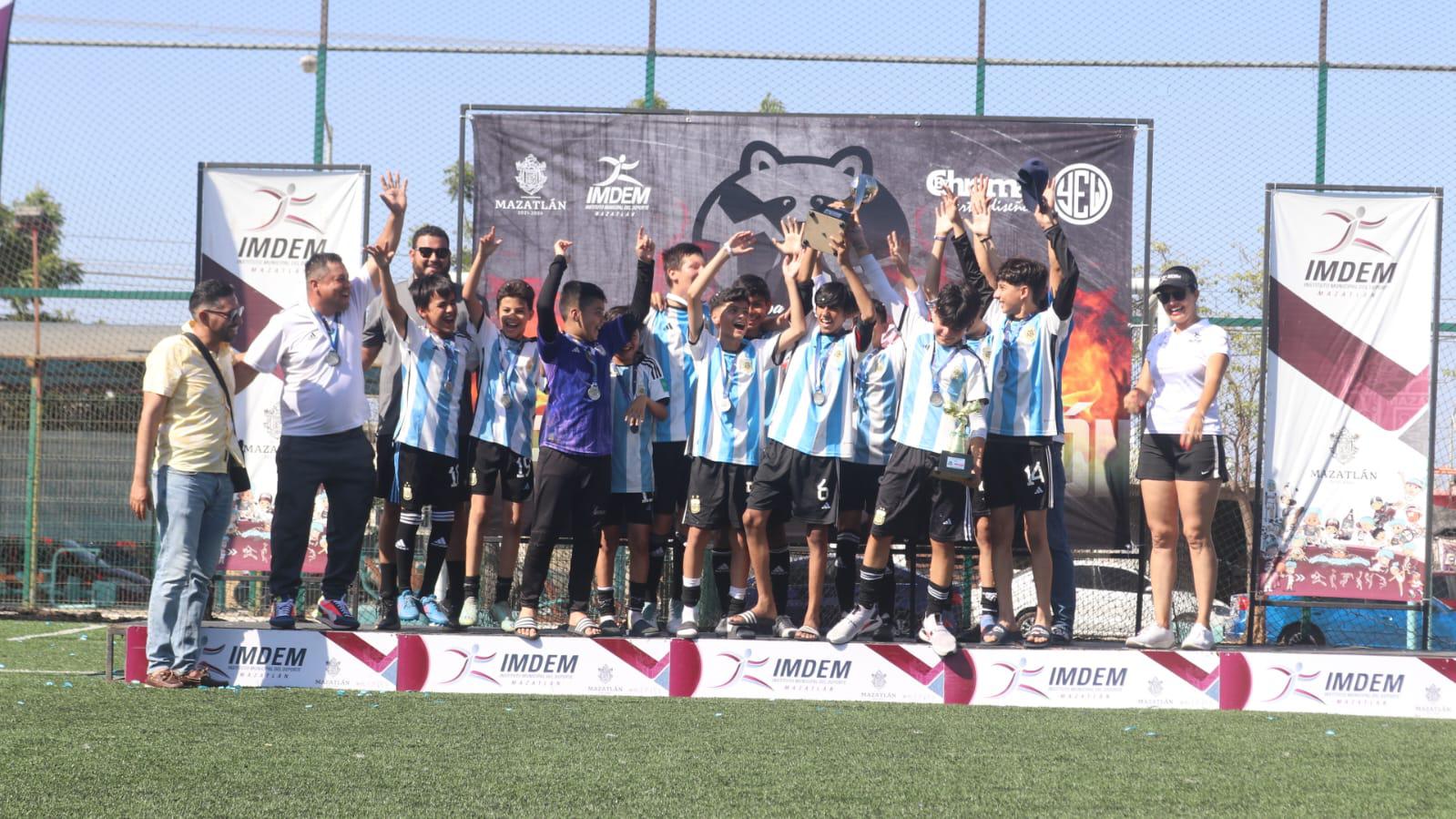 $!Premian a los mejores de la Copa Patasalada de Futbol 7