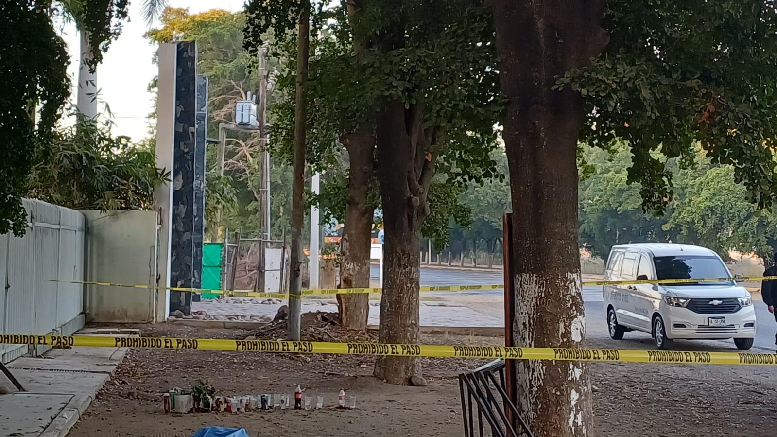 $!Localizan el cuerpo de un hombre en San Pedro, en Navolato