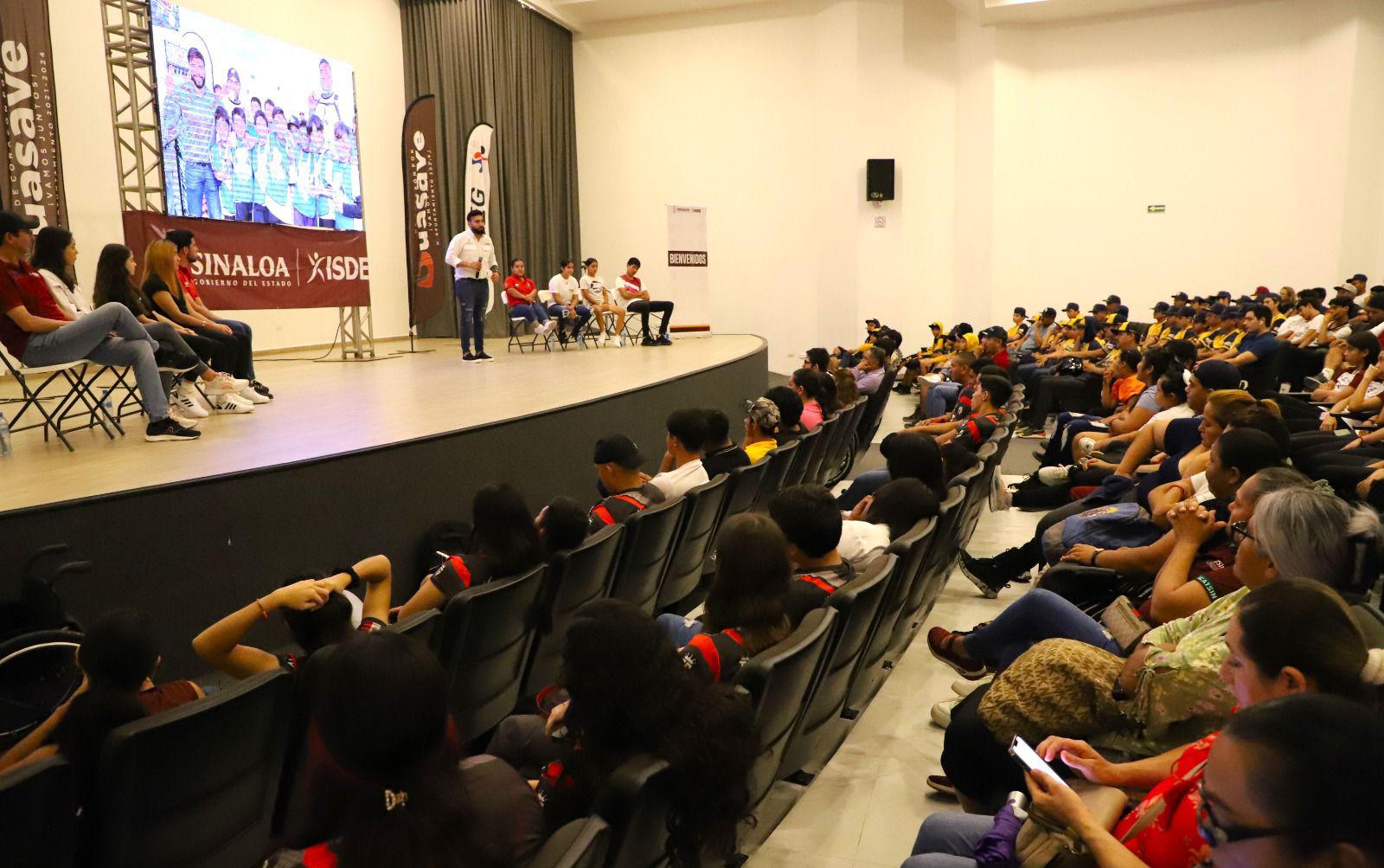 $!Inicia en Guasave programa Encuentro Isde