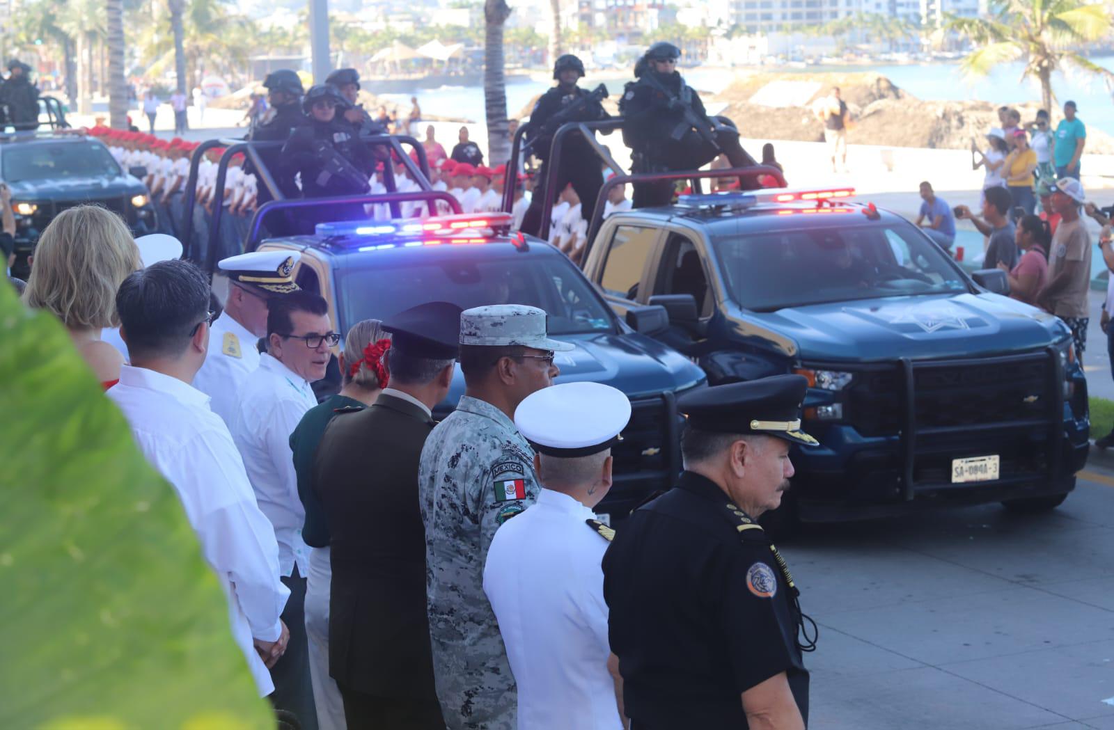 $!Conmemora Mazatlán 214 años de la Independencia de México con desfile cívico-militar