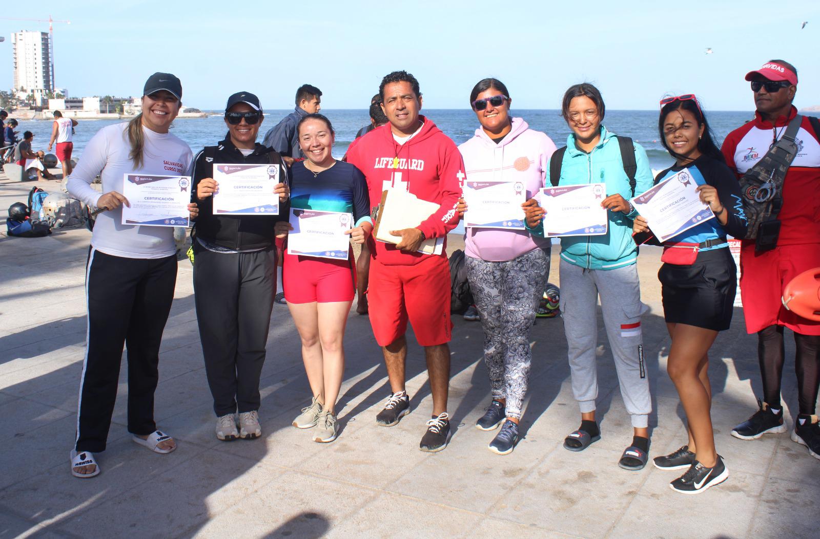 $!Salvavidas de Mazatlán, listos para la Semana Santa