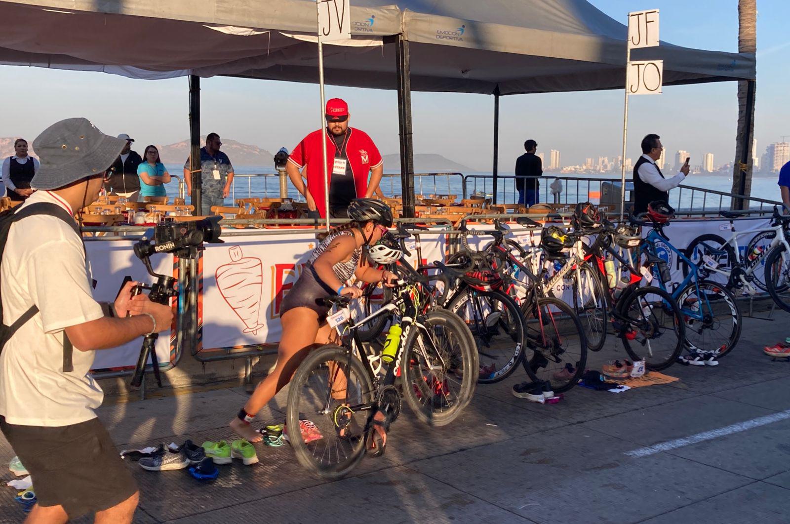 $!Comienza la fiesta deportiva del Triatlón Pacífico Mazatlán