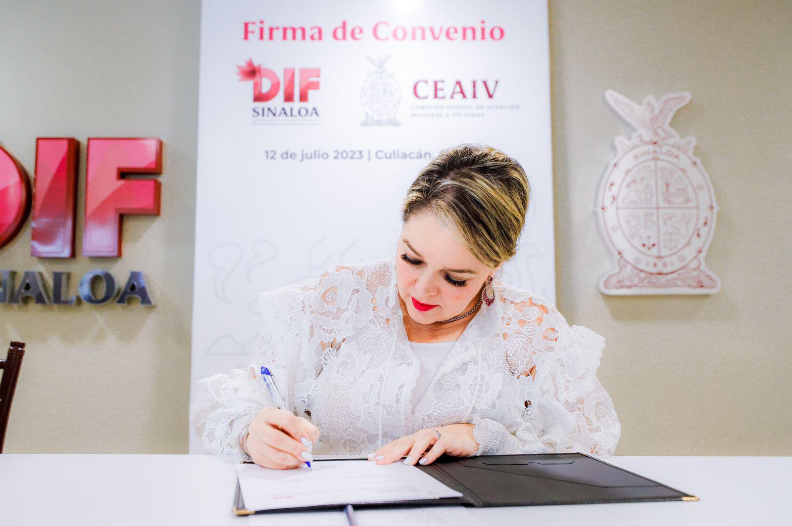 $!Firman convenio de colaboración DIF Sinaloa y CEAIV