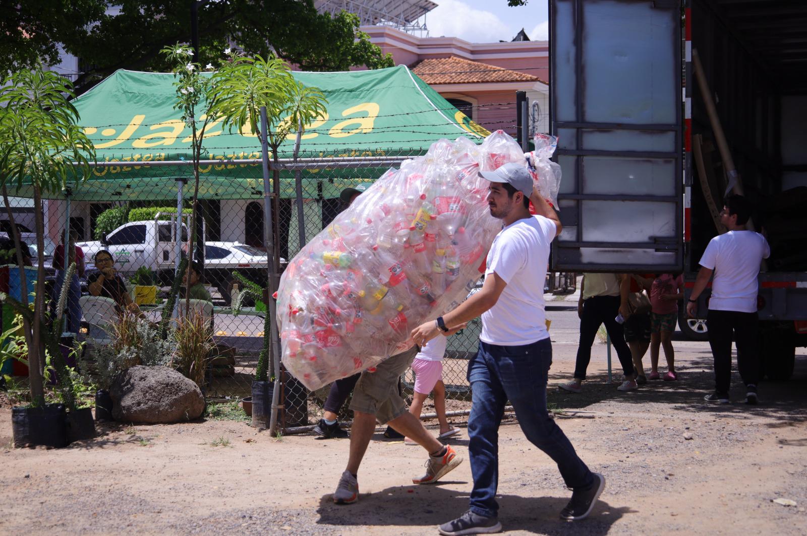 $!Reciclotón supera meta de asistentes en Culiacán y de recolección de residuos