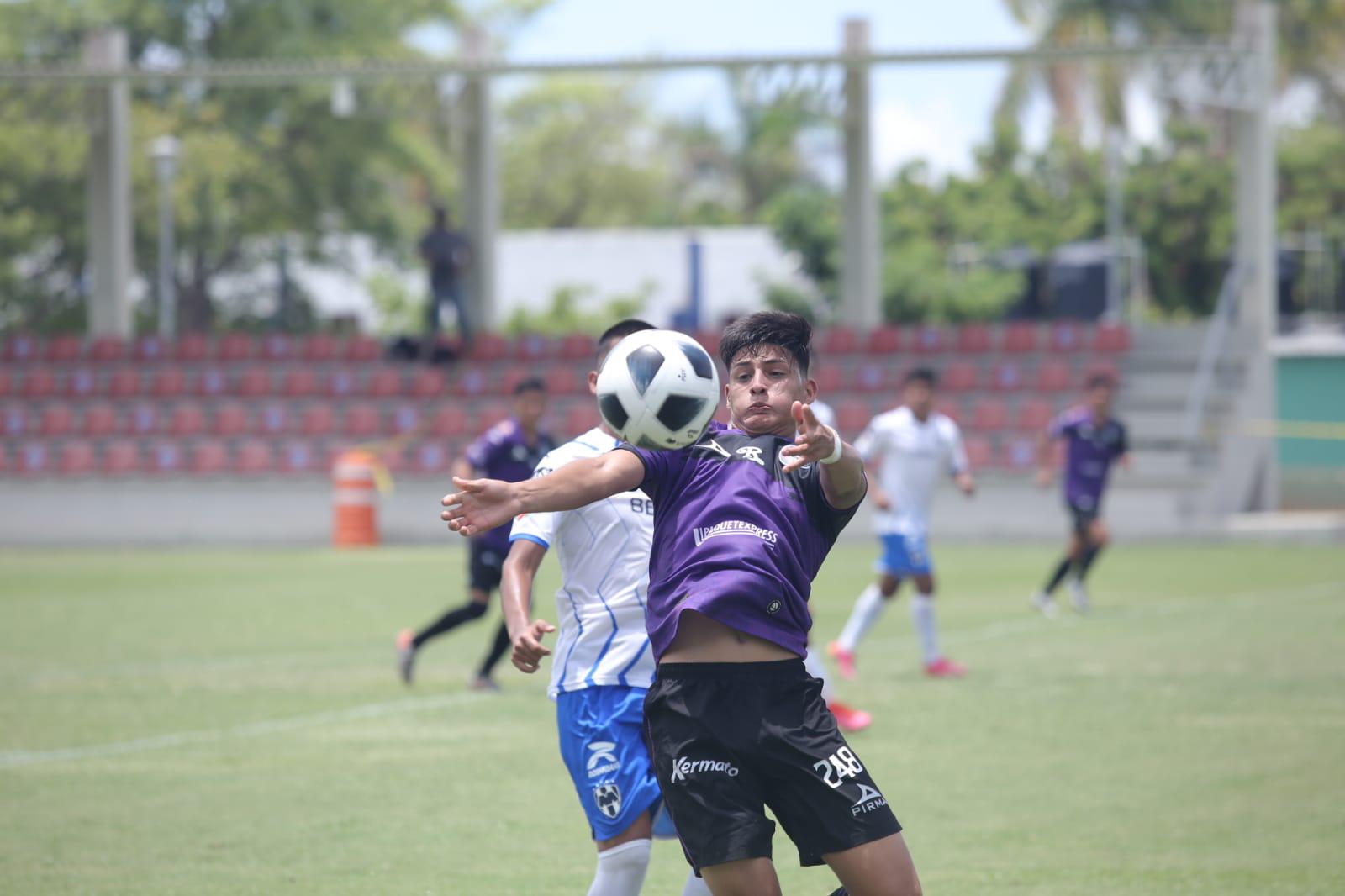 $!Cañoneros vienen de atrás y vencen 2-1 a Rayados, en la Sub 18