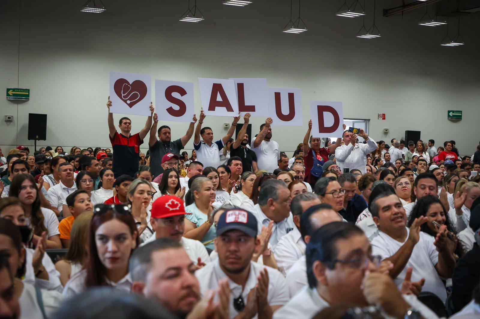 $!Candidatos al Senado por Morena se reúnen con sector salud de Sinaloa