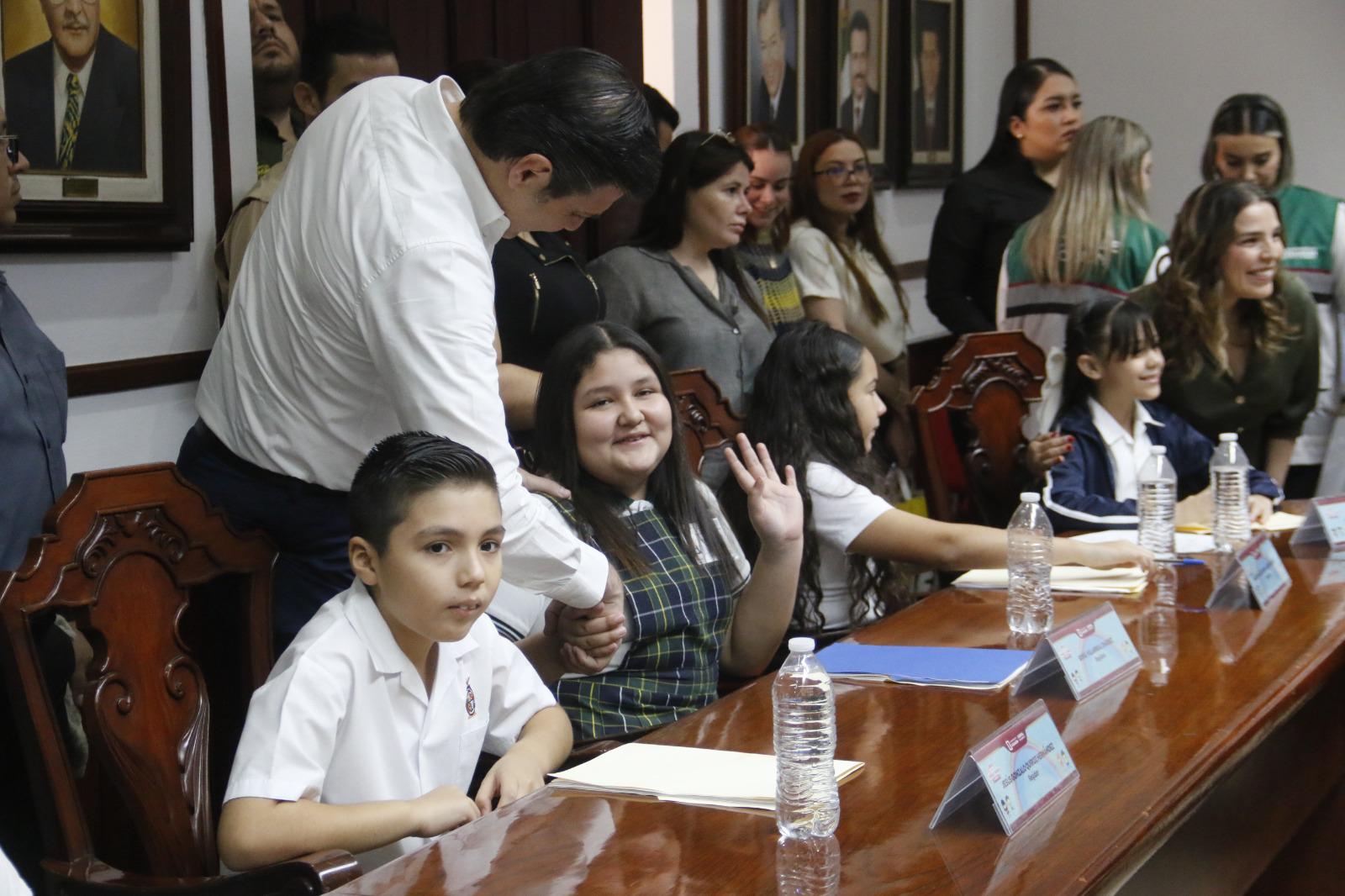 $!Proponen niñas y niños en el Cabildo Infantil de Culiacán capacitar contra el bullying y fomentar el deporte