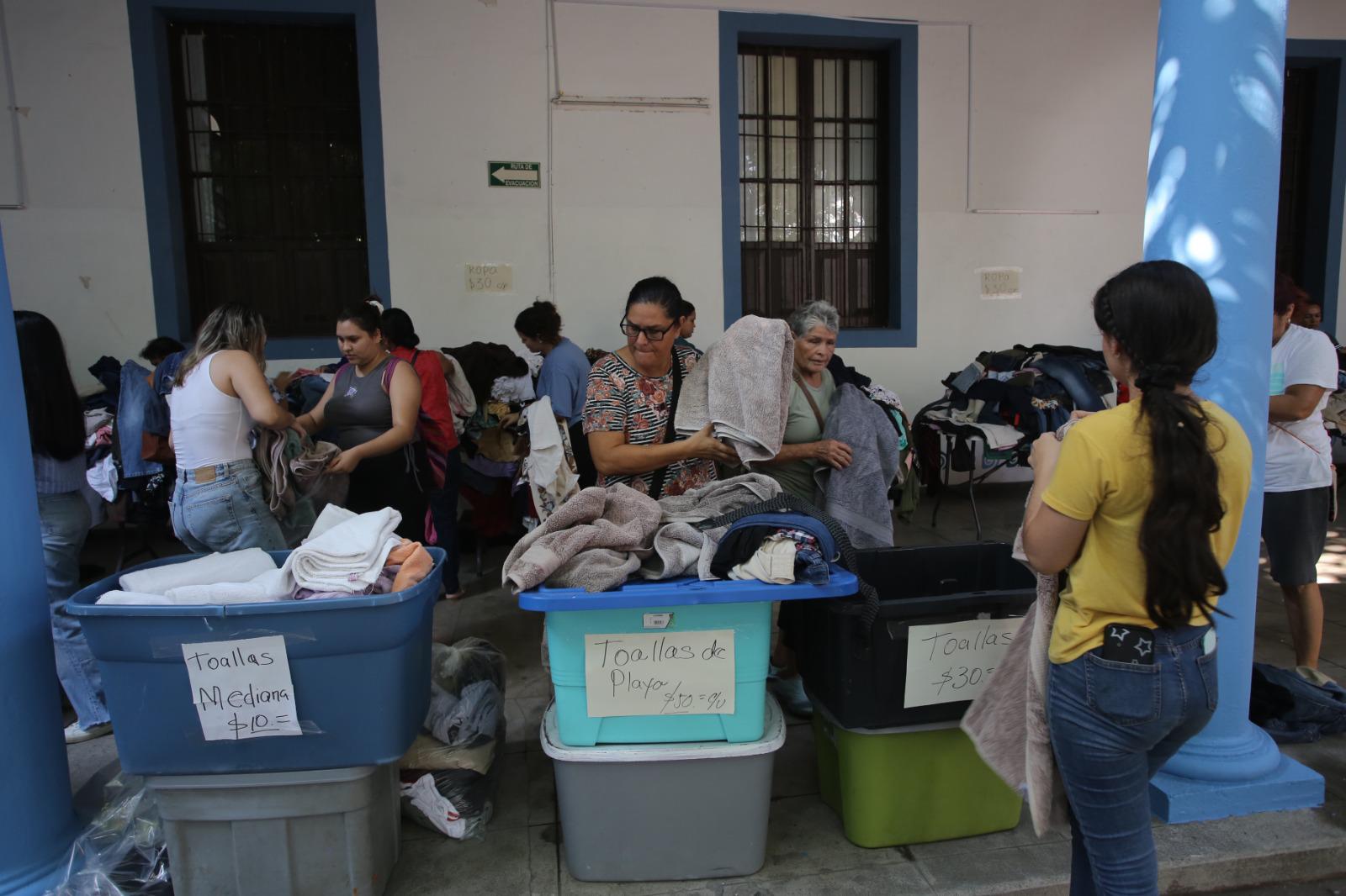 $!Bazar con causa del Orfanatorio Mazatlán tiene respuesta favorable