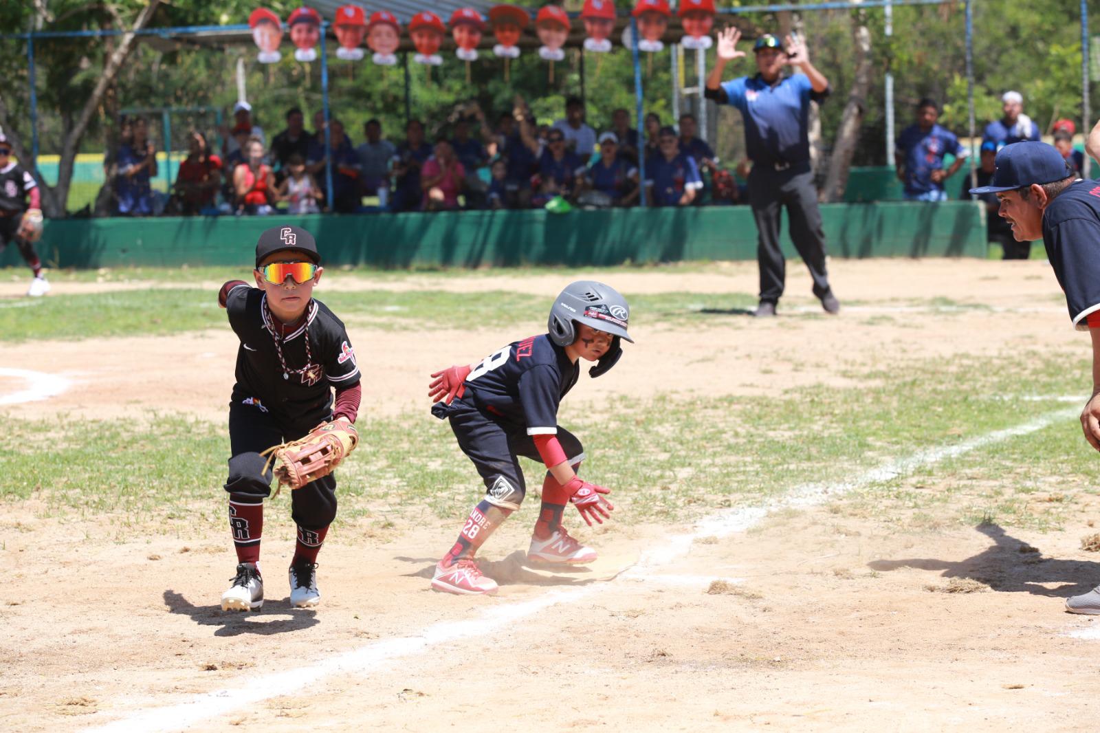 $!Sufre en debut el anfitrión Liga Quintero en Nacional Escuelita