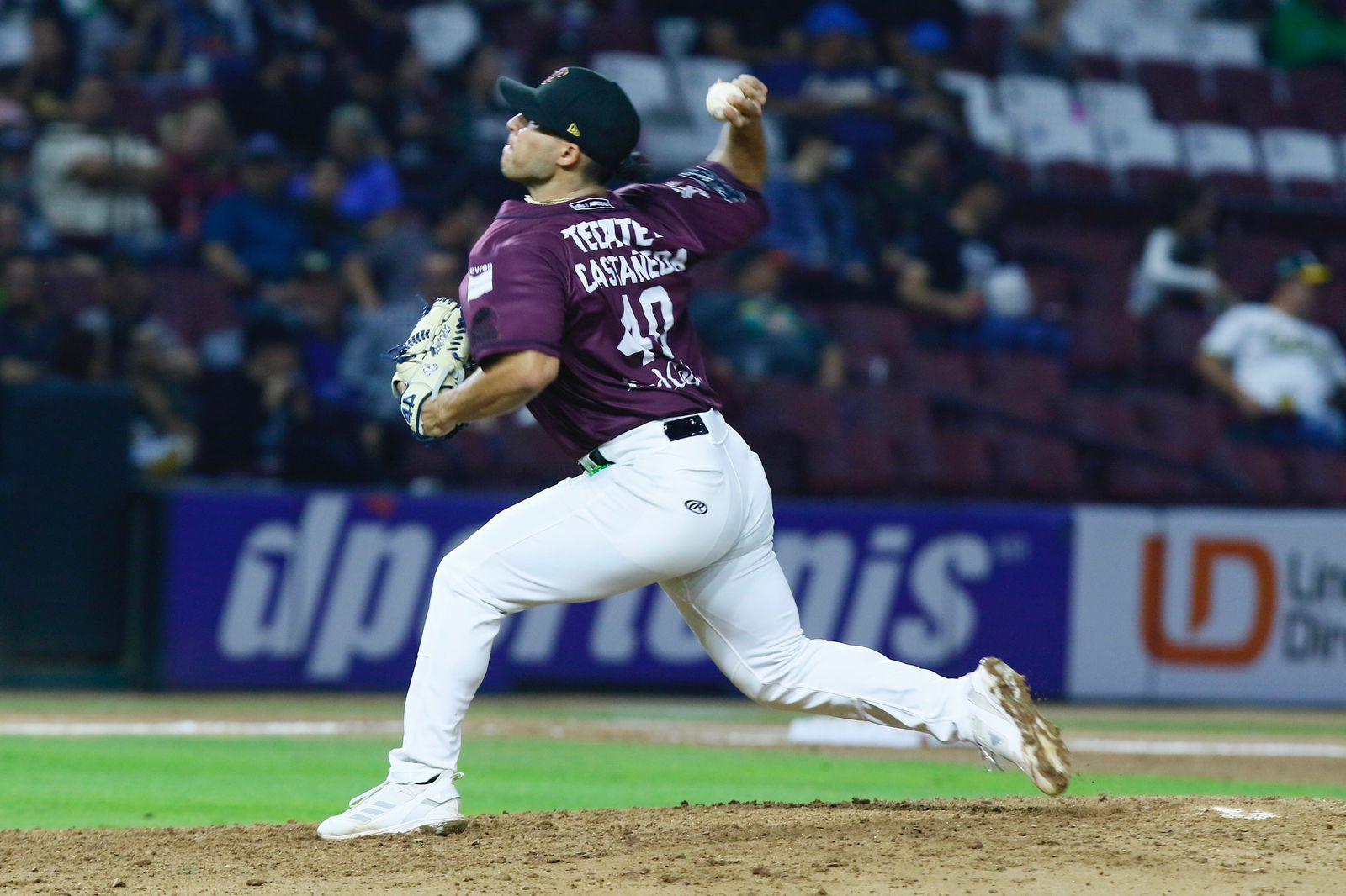 $!Cañeros de Los Mochis se asegura la serie en Culiacán