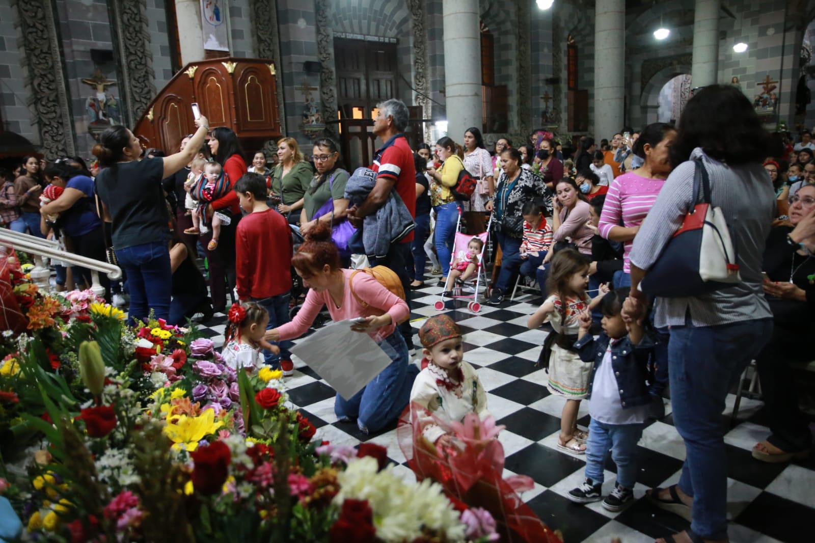 $!Se siente el amor de los mazatlecos por la Virgen de Guadalupe