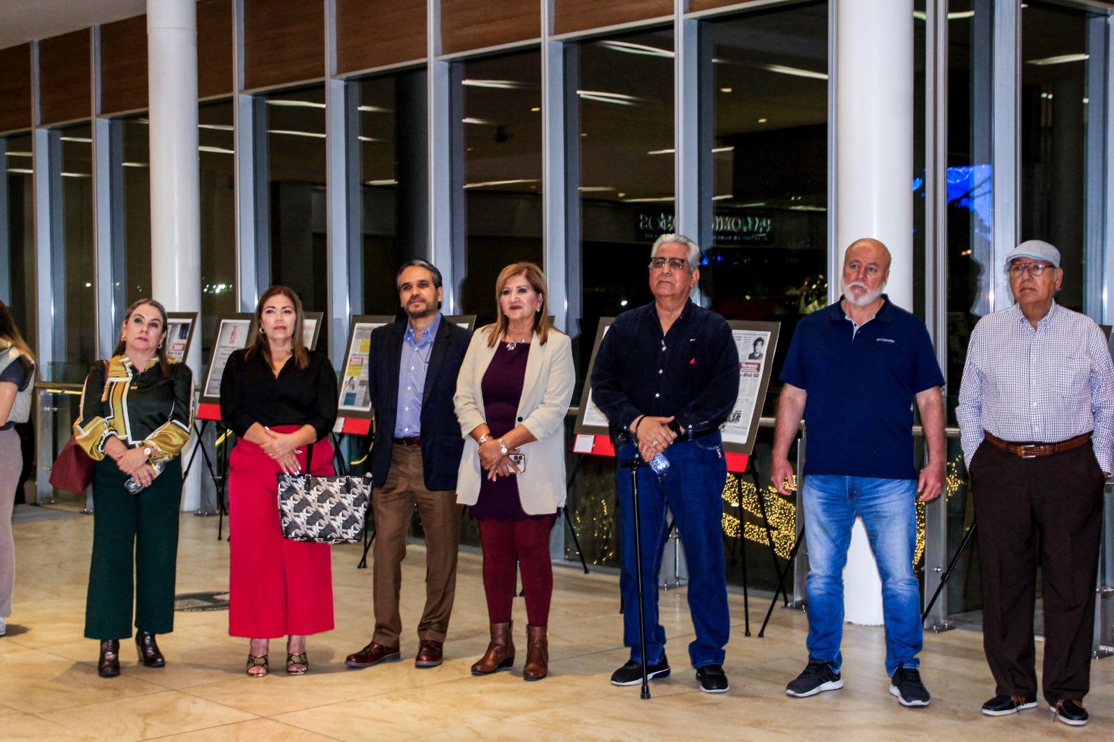 $!Portadas históricas de Noroeste llegan a instalaciones de Plaza Ceiba en Culiacán