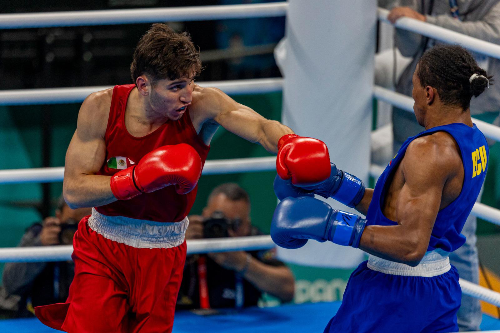 $!Vamos por la medalla olímpica: mazatleco Marco Verde luego de convertirse en campeón