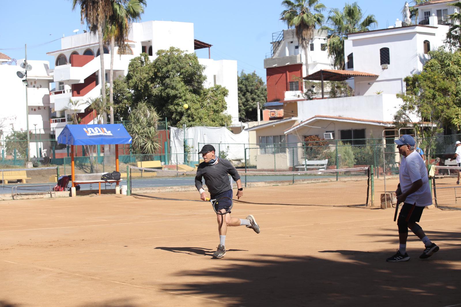 $!Parejas locales se enfilan a las finales del Torneo Sanación