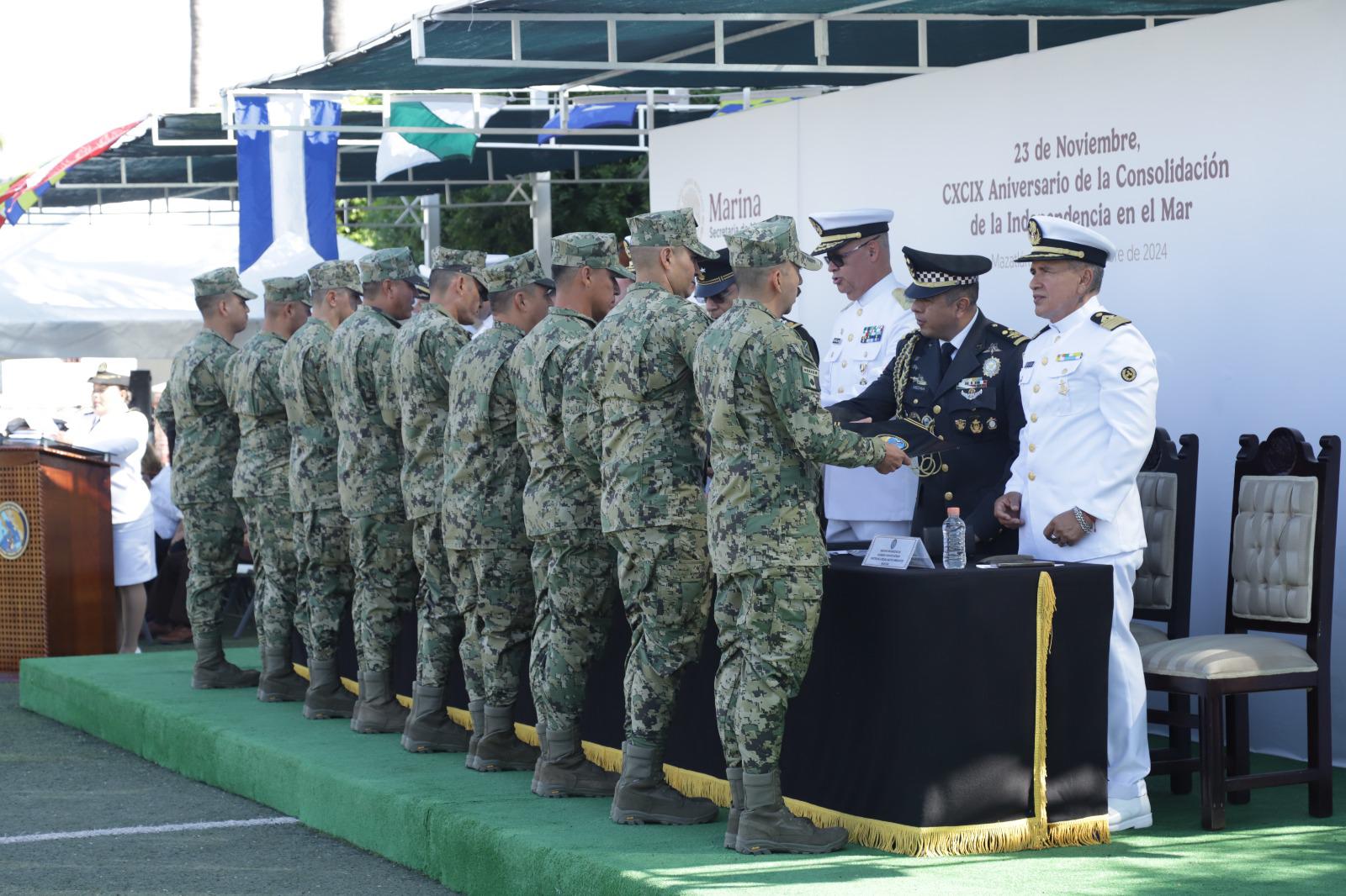 $!Celebran en Mazatlán el Día de la Armada de México