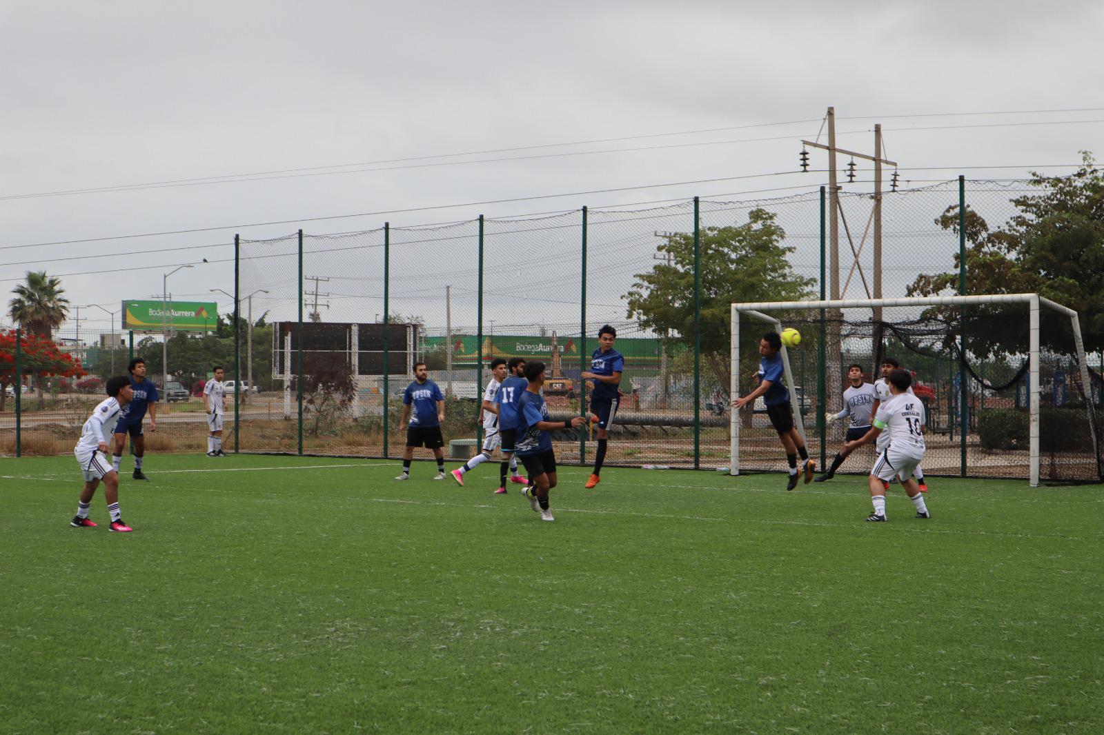 $!Upsin domina en arranque de Encuentro Regional Deportivo de Universidades del Subsistema Tecnológico