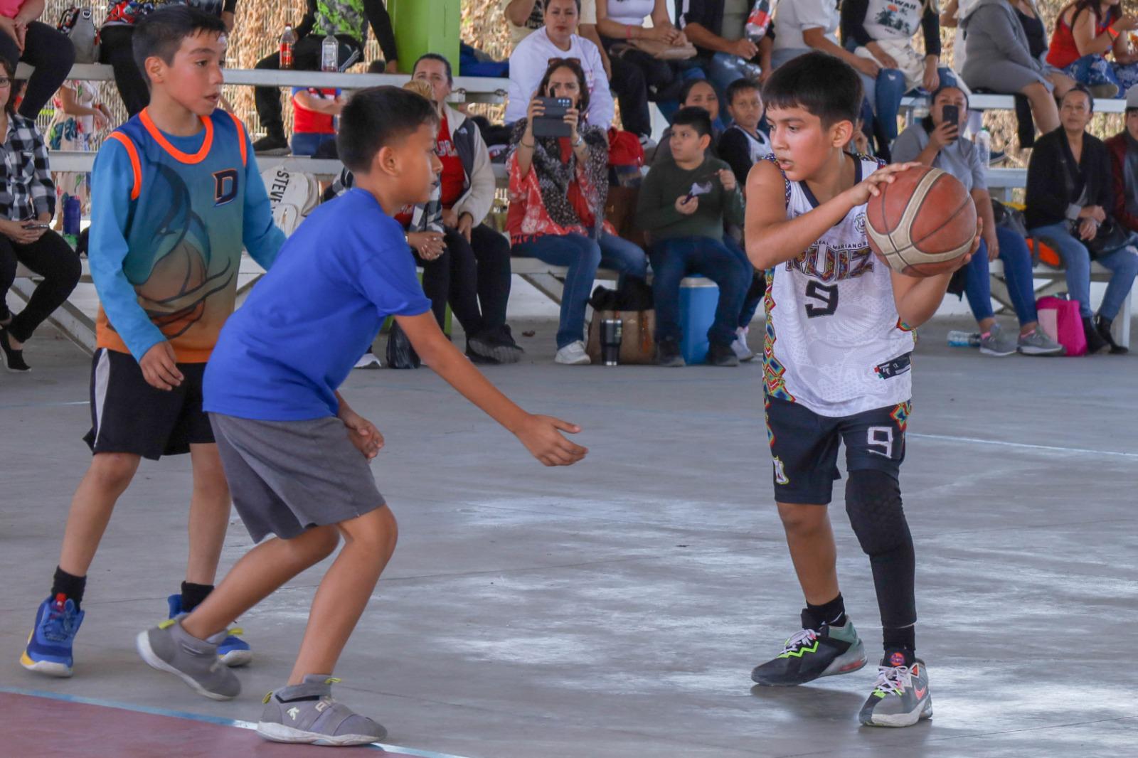 $!Nayarit impone condiciones ante Delfines de Mazatlán en tercera jornada de la Cobama