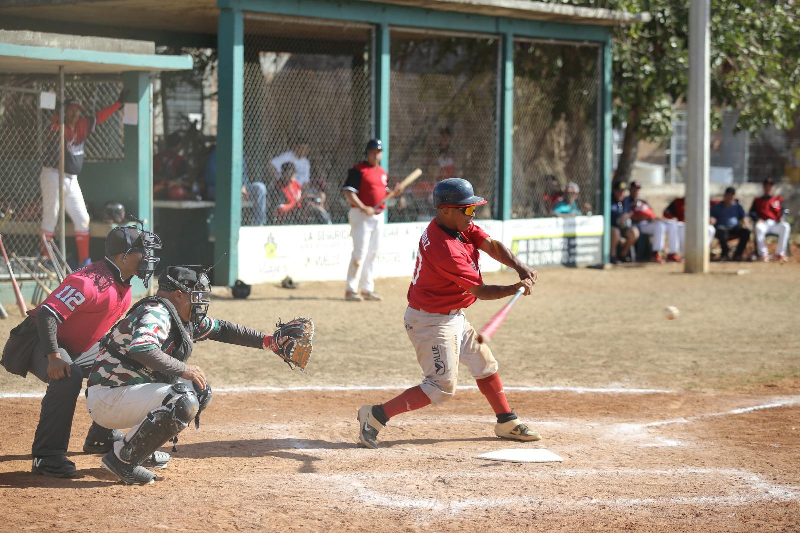 $!Equipos mazatlecos dominan cuarta edición de Nacional Anabeiss