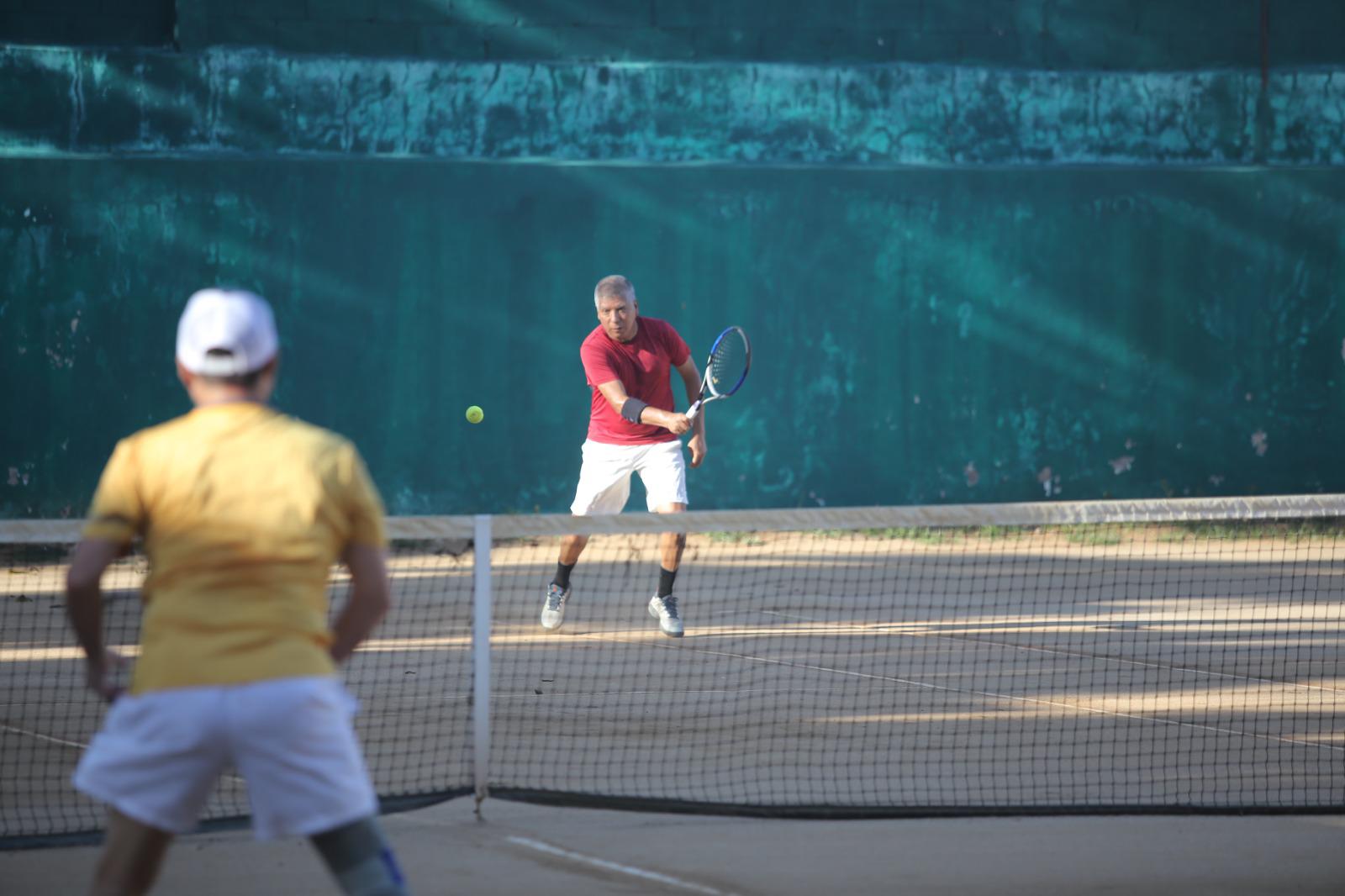 $!Realizarán sus saques en Racquet Las Gaviotas