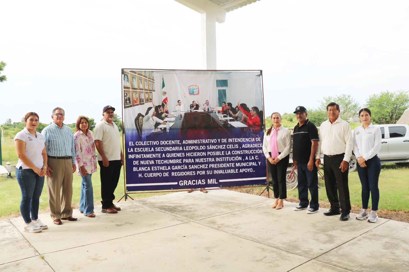 $!Inauguran techumbre en secundaria del Ejido de la Campana, en Escuinapa