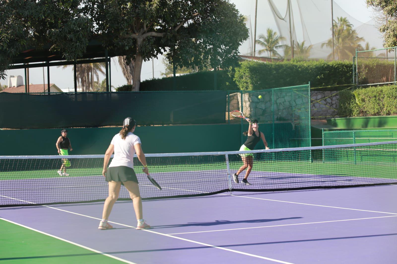 $!Lugo y Leal comienzan con éxito en Tenis Agave Open