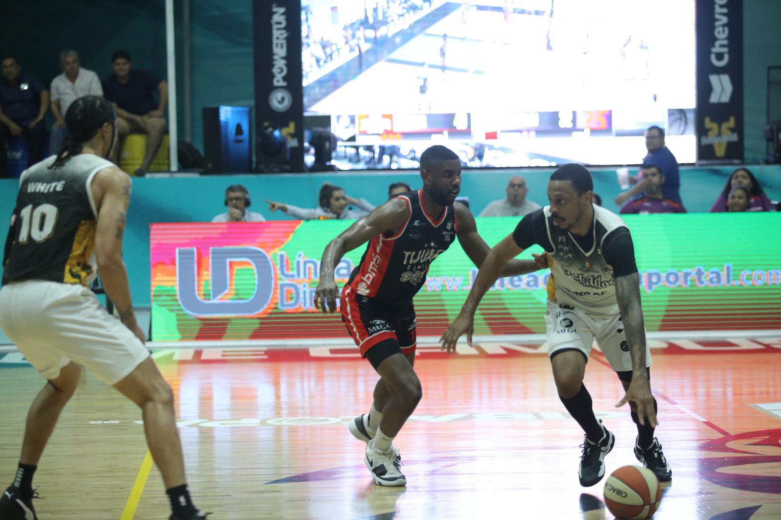 $!Venados Basketball cae ante Zonkeys en el puerto