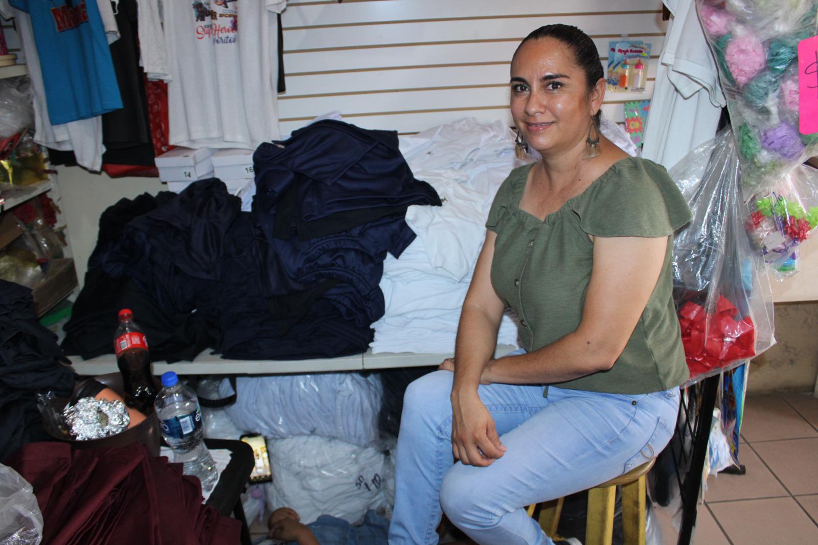 $!Ana Manuela encuentra providente el canje de uniformes tras perder a su esposo