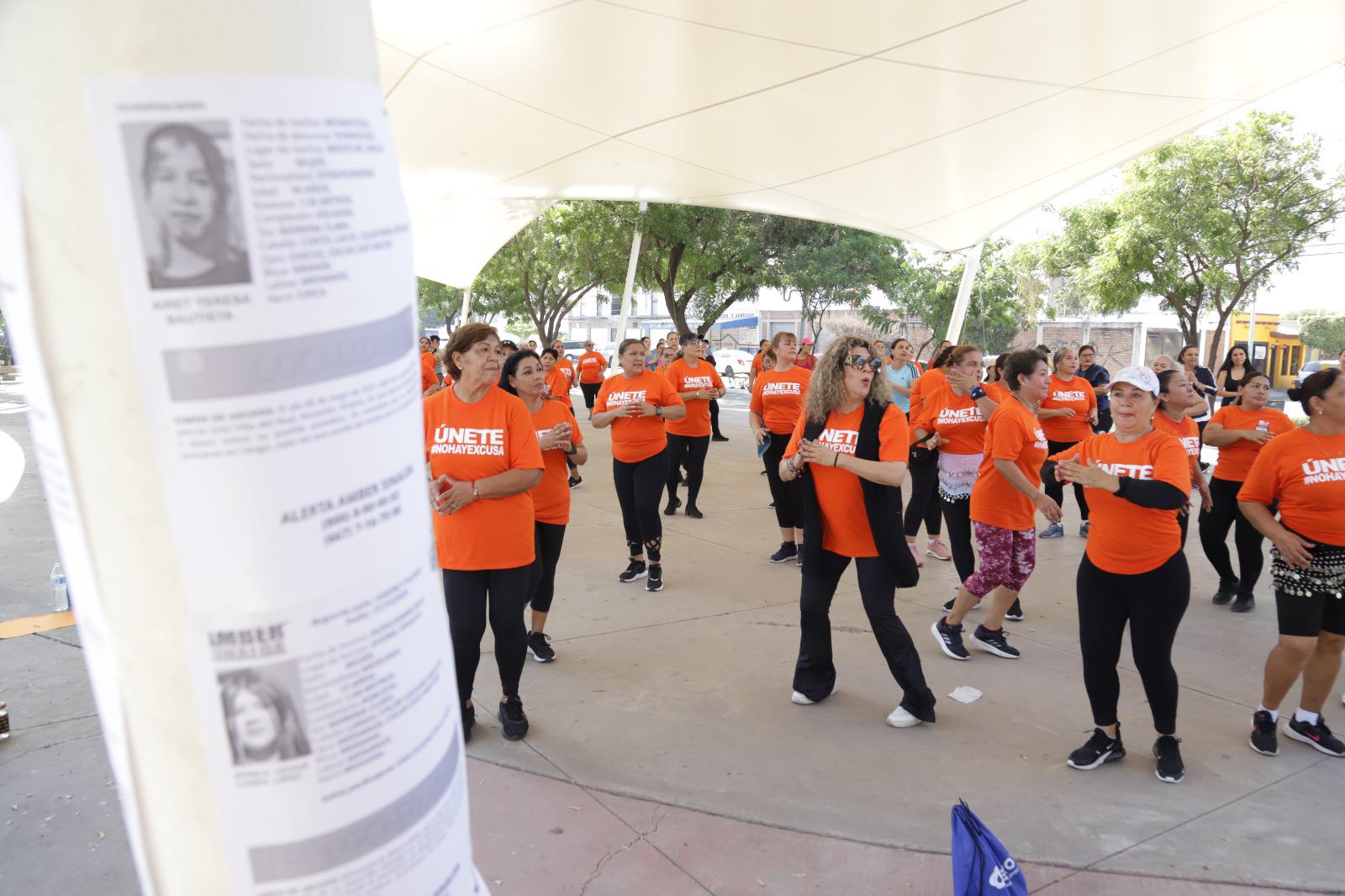 $!Conmemoran el Día Internacional contra la Violencia hacia las Mujeres con clase de zumba