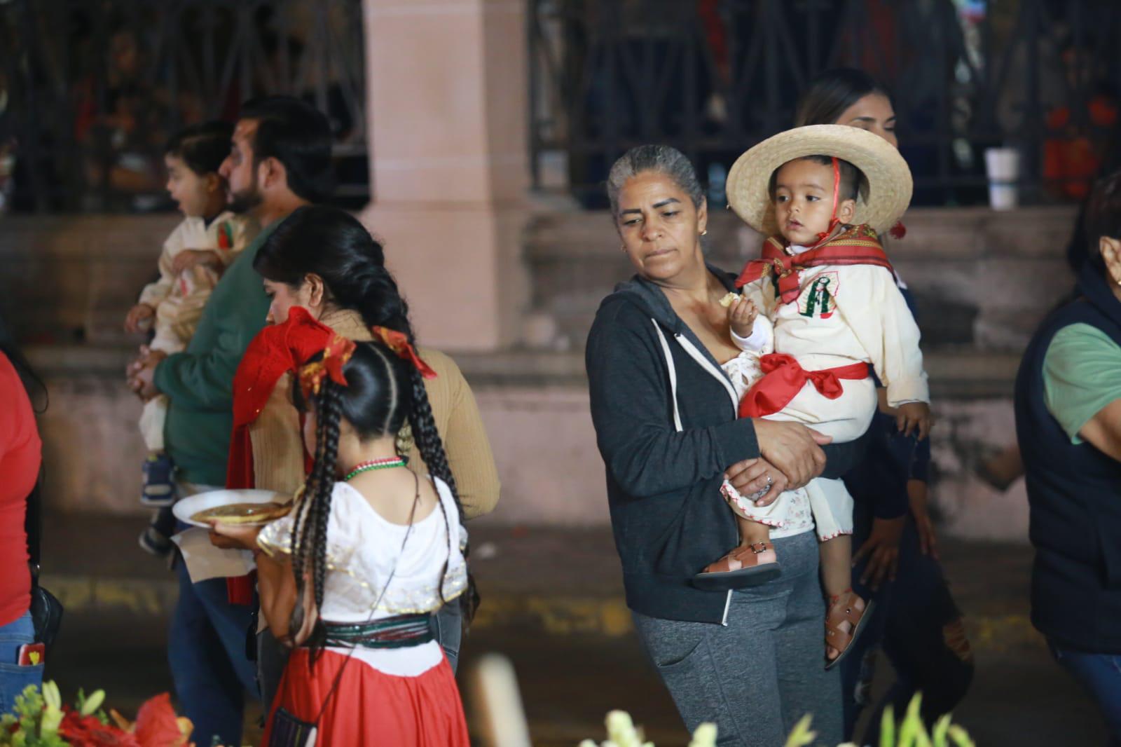 $!Se siente el amor de los mazatlecos por la Virgen de Guadalupe