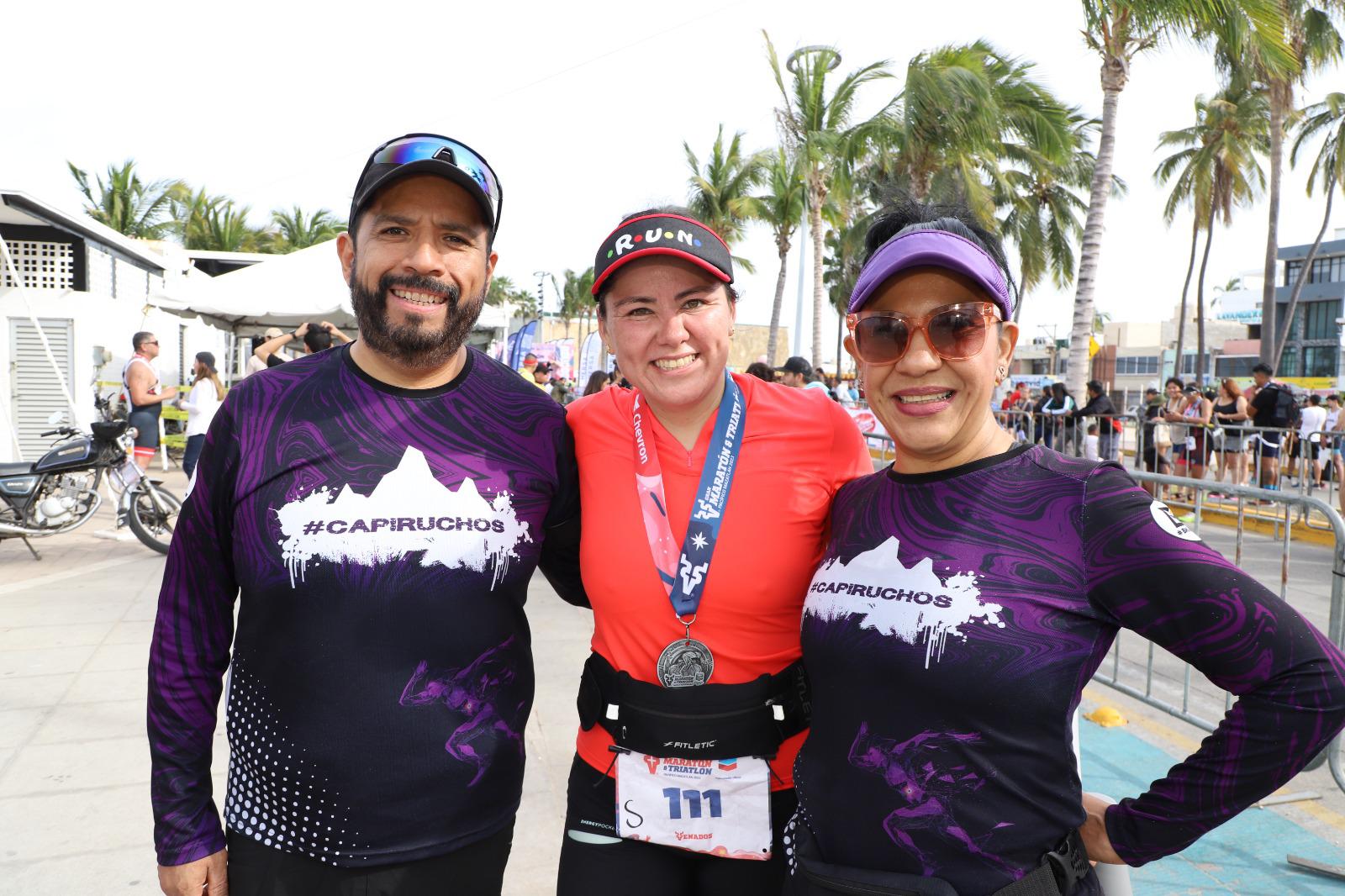 $!Jesús Medina, Alejandra Nava e Iliana Montoya, de Torreón.