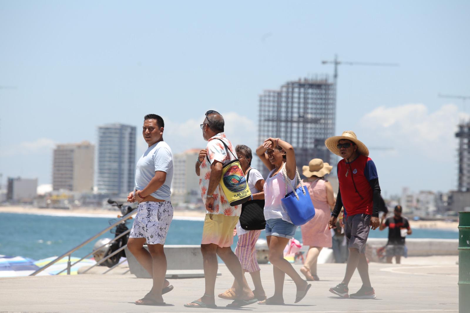 $!Inicia Sinaloa la Canícula con temperaturas superiores a los 40 grados