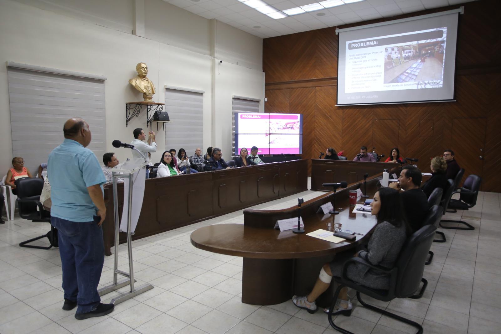 $!Lomas de Mazatlán ha sido relegado, denuncian vecinos