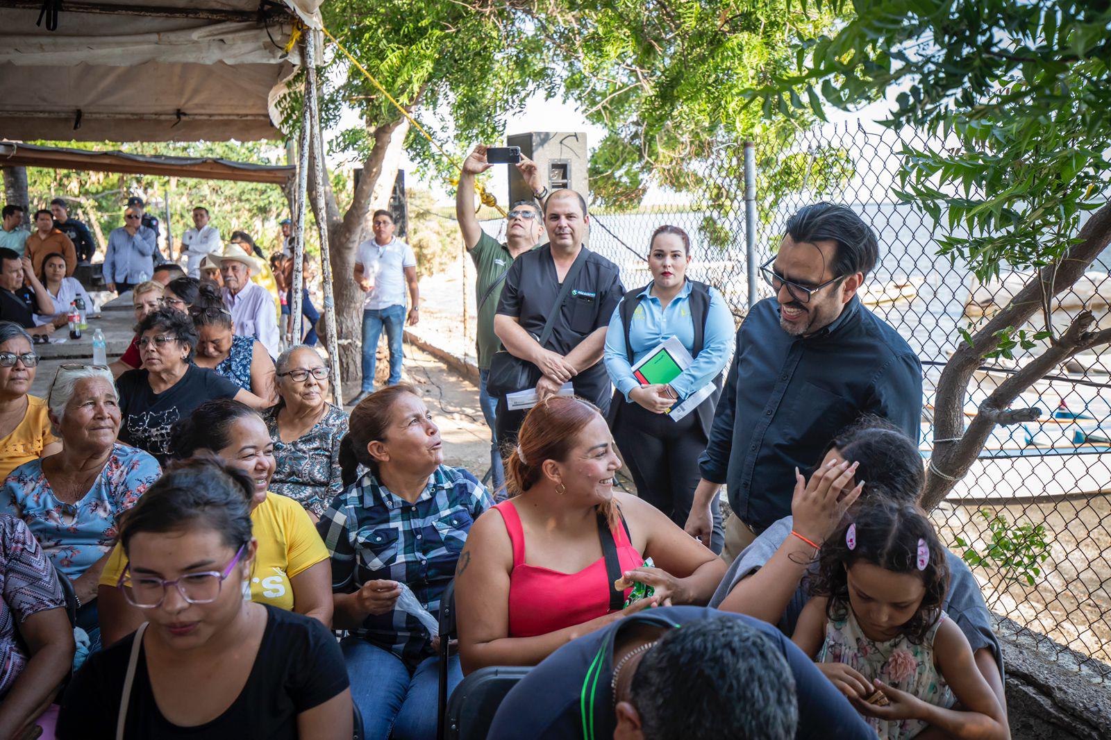 $!Realizan peticiones ciudadanos de La Cospita en Cabildo Abierto, en Culiacán