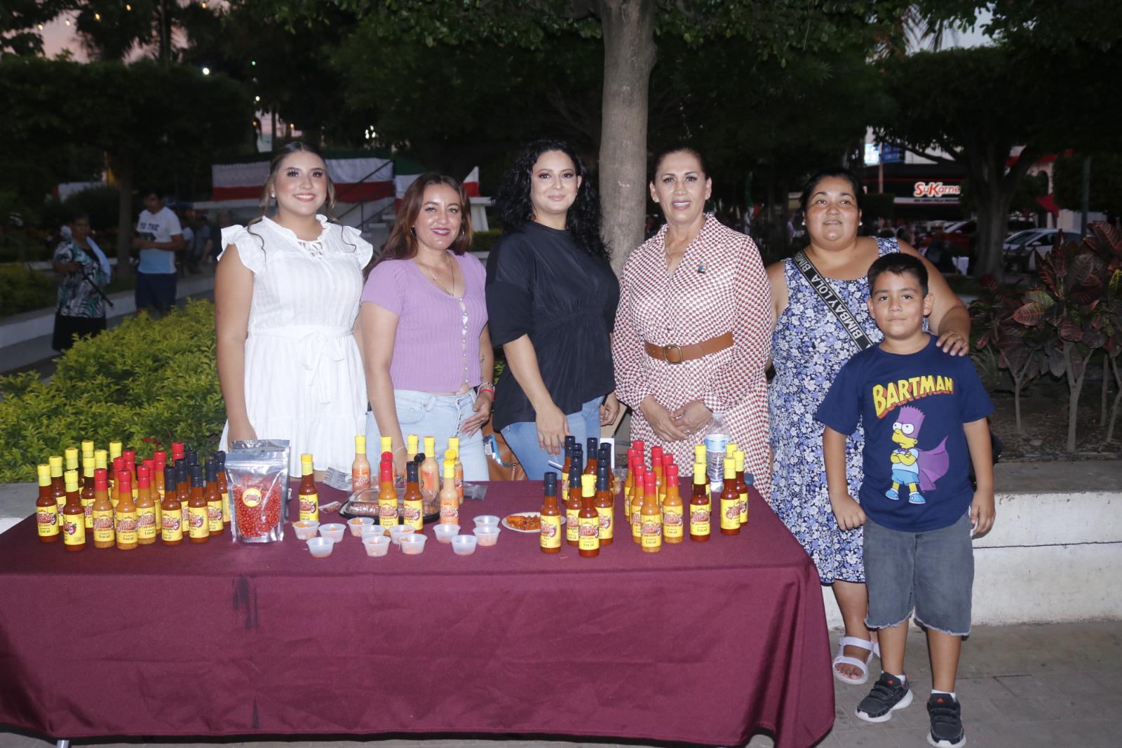 $!Disfrutan ‘El sabor del Sur’ en feria gastronómica en Escuinapa